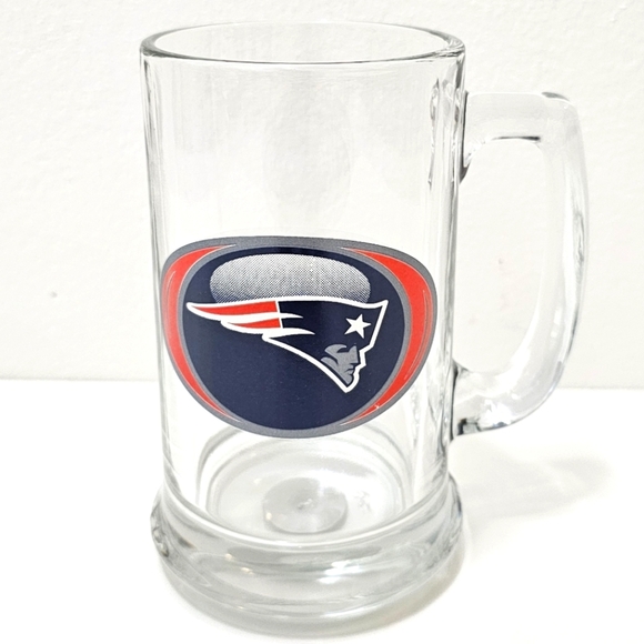 NFL New England Patriots Team Beer Stein Glass Mug - Picture 2 of 14